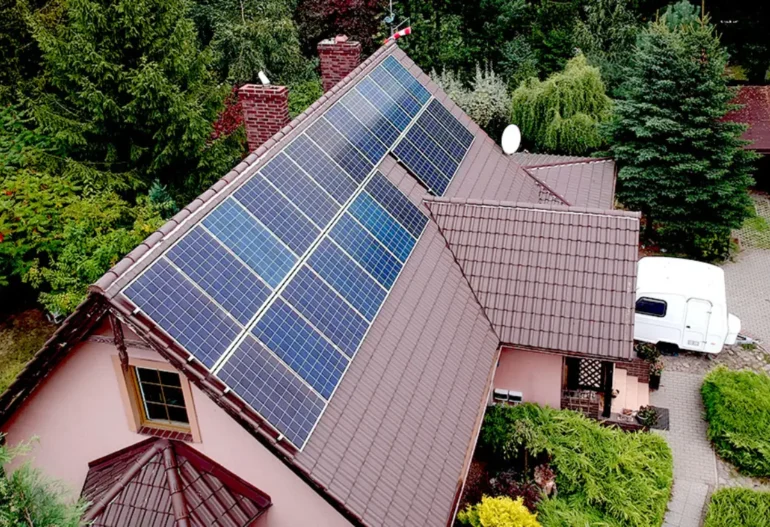 Jak wybrać panele fotowoltaiczne