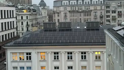 Instalacja fotowoltaiczna na dachu Urzędu Dzielnicy Śródmieście m.st. Warszawy