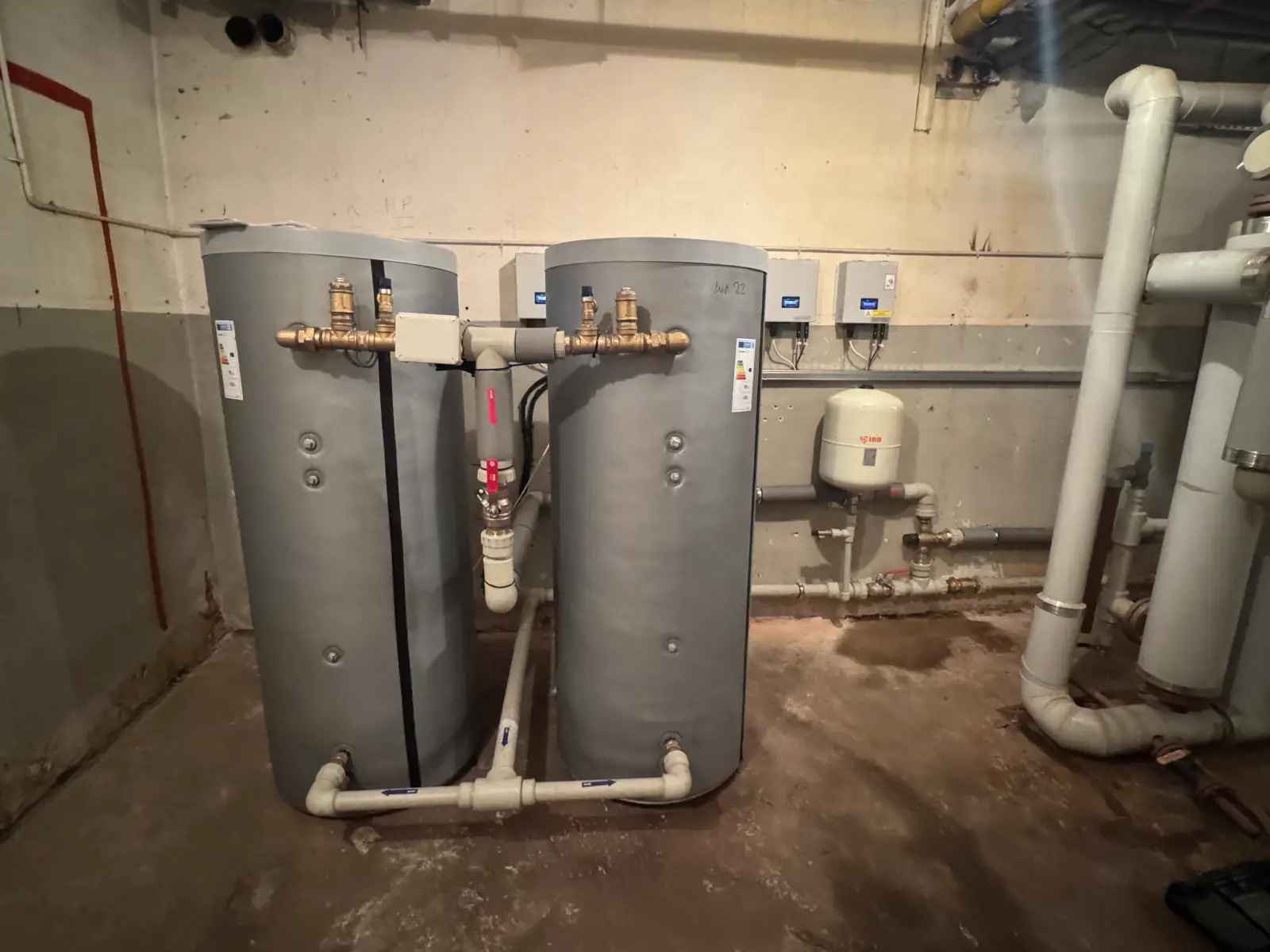 Zbiornik CWU Zbiornik CWU